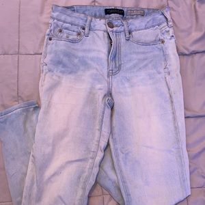 Aeropostale light washed high waisted jeggings